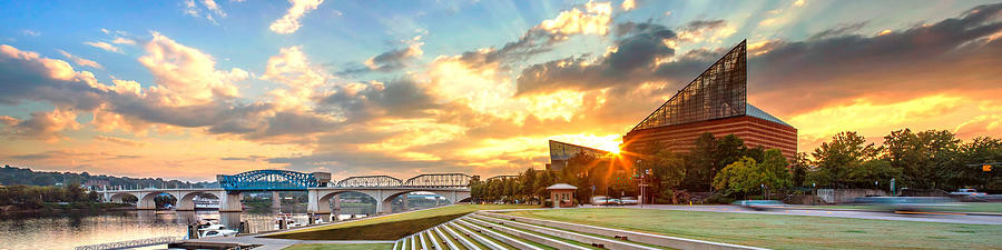 Sunrise over the Chattanooga riverfront, with the Walnut Street Bridge and the Tennessee Aquarium